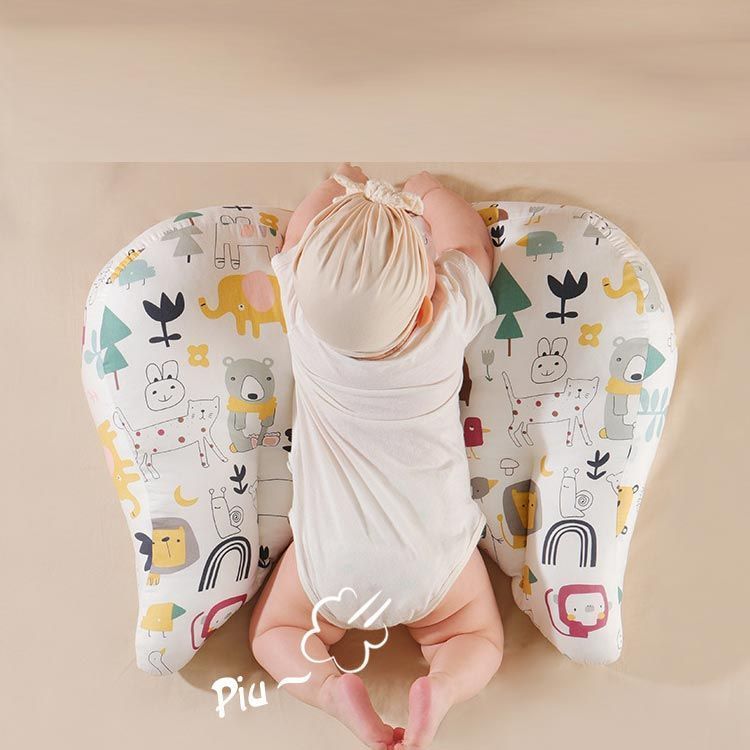 ベビークッション 赤ちゃん 新生児 ベビー 吐き戻し防止 授乳クッション 枕 まくら 寝かしつけ 30 両面 リバーシブル仕様 ベビー枕 背中スイッチ 男の子 女の子 出産祝い 出産準備 プレゼン