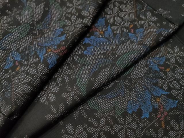 平和屋着物○本場大島紬 9マルキ 枝葉文 正絹 逸品 未使用 CAAU1715yc  