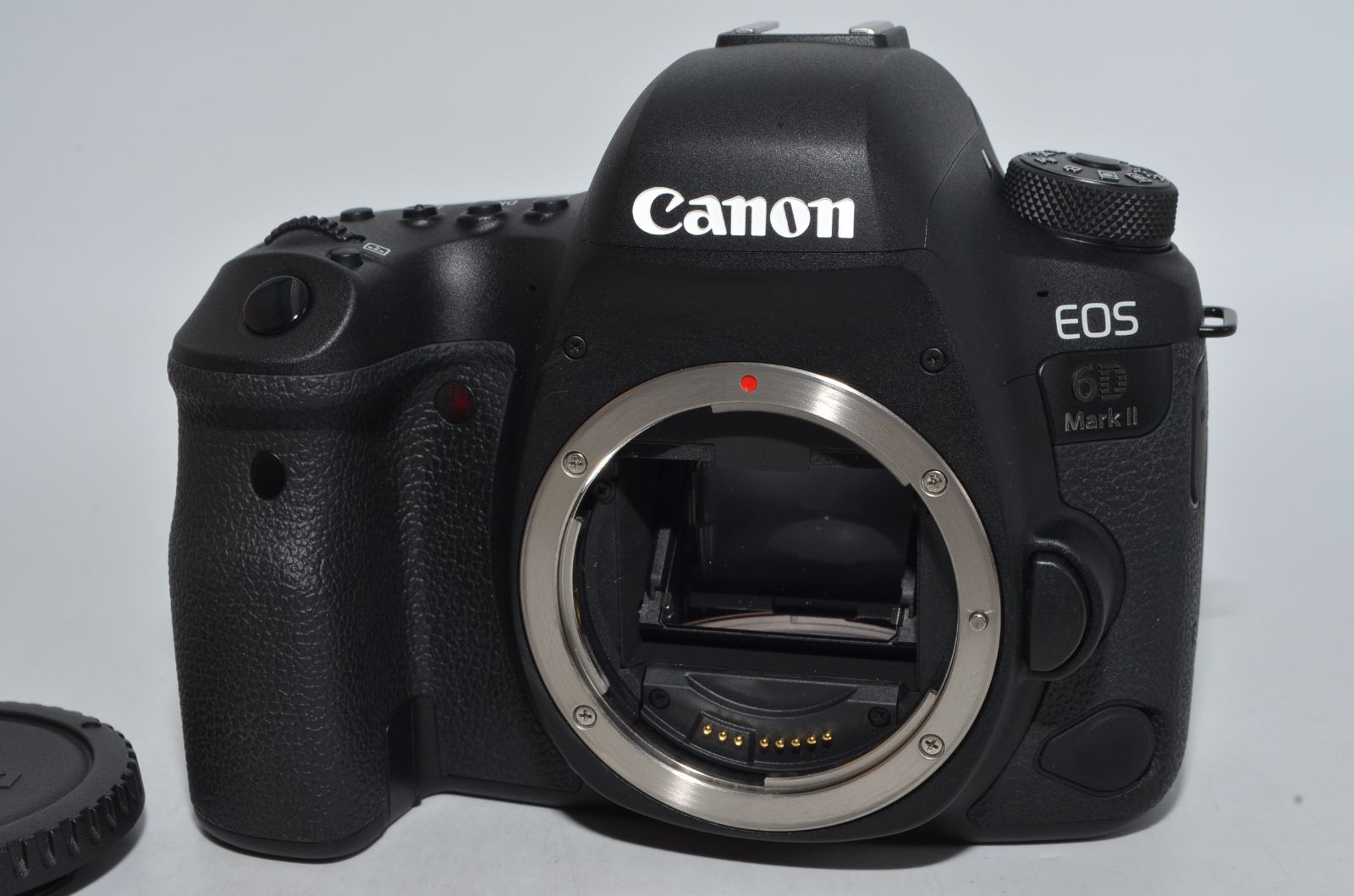 250800 ほぼ Canon デジタル一眼レフカメラ EOS 6D Mark II ボディー EOS6DMK2