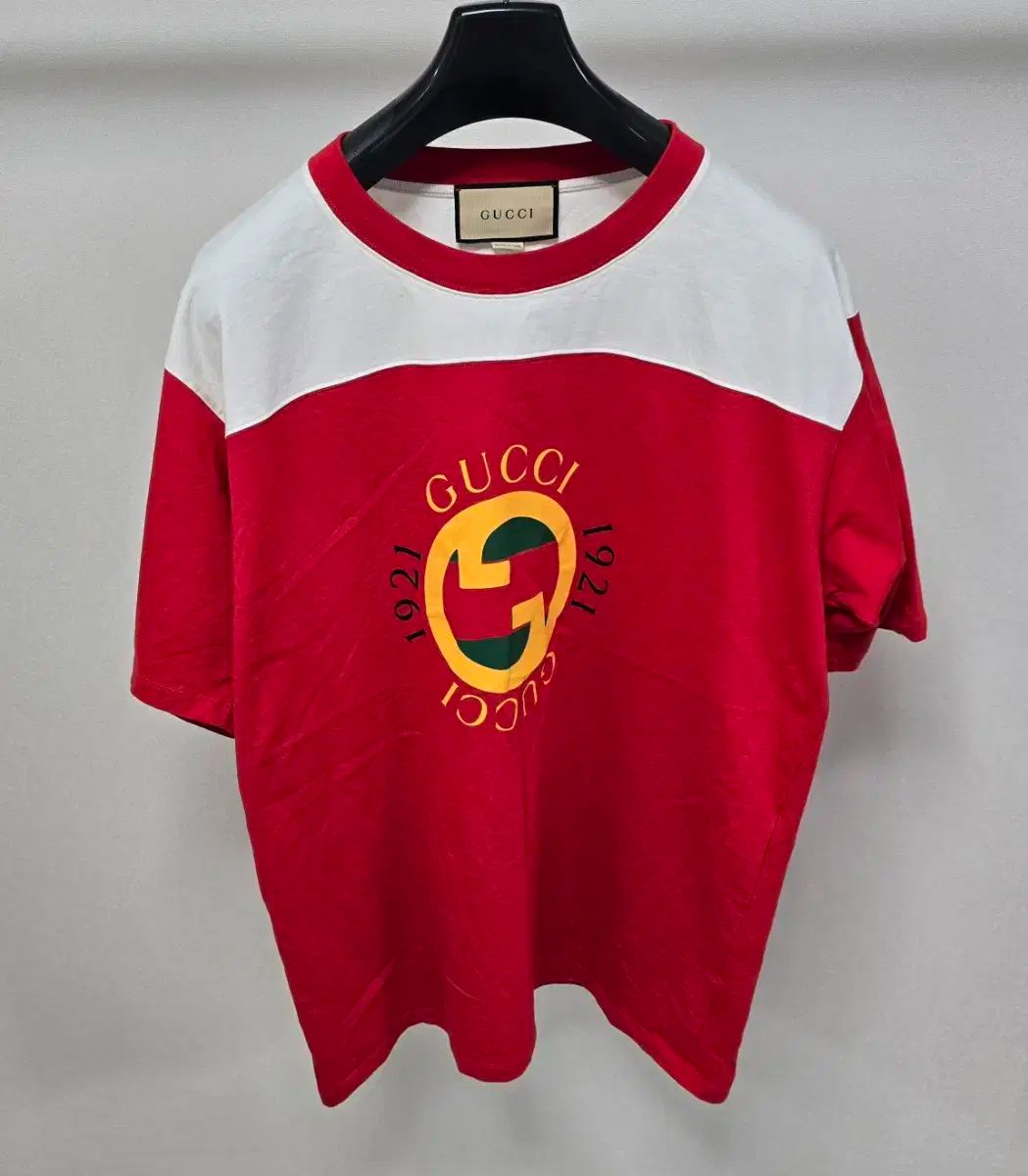 L GUCCI(グッチ) ロゴ 半袖 Tシャツ サイズ 105 出品