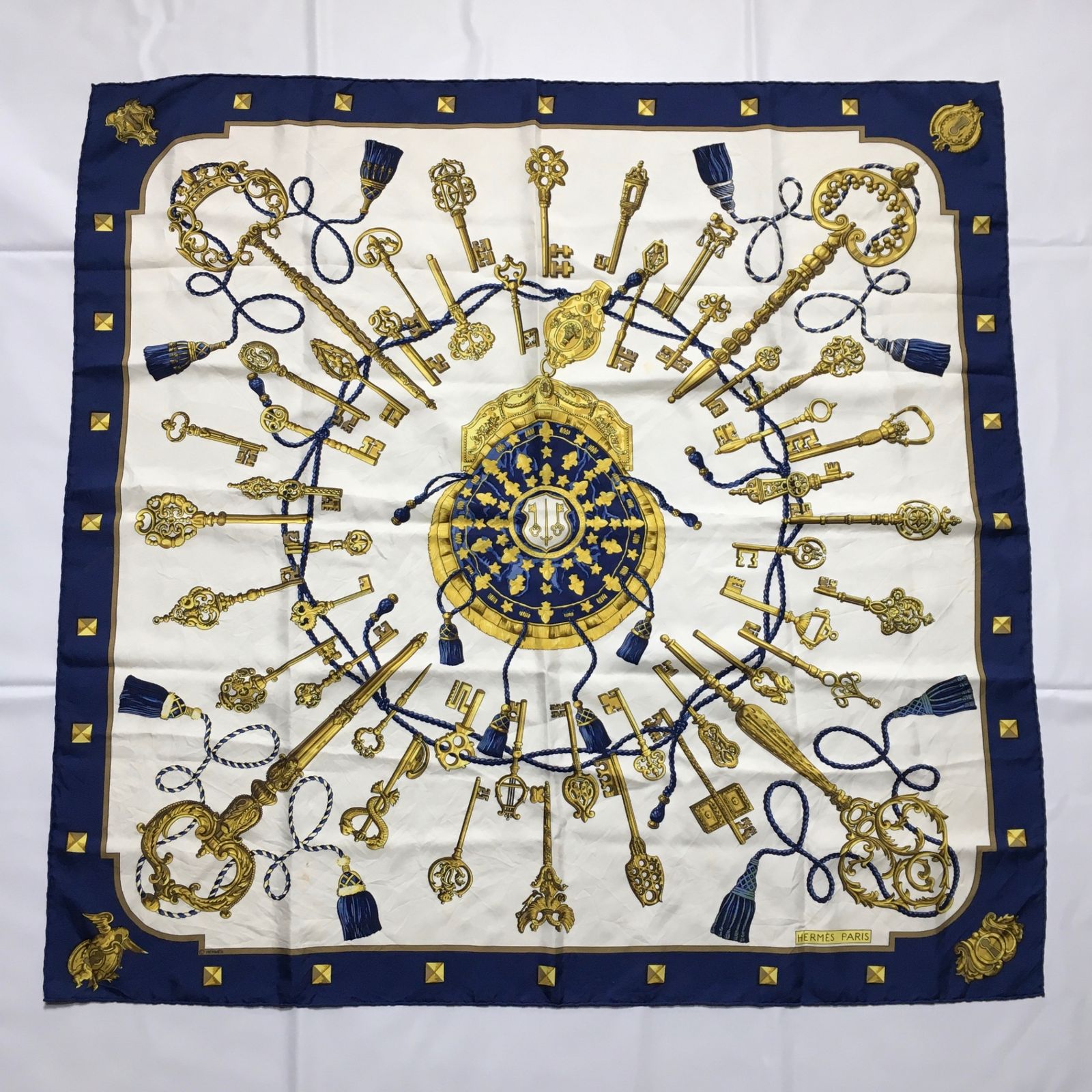 2504-164｜美品｜エルメス カレ 90 スカーフ シルク ネイビー