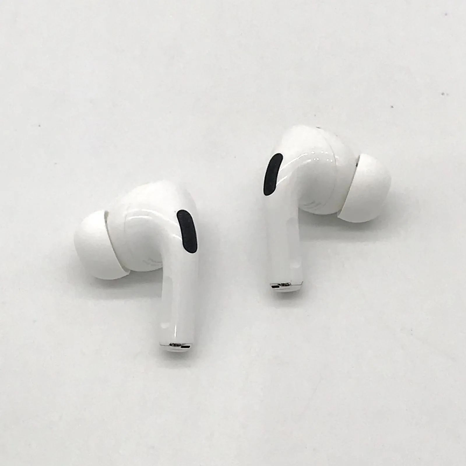 ▽Apple AirPods Pro 第2世代 MQD83J/A ワイヤレスイヤホン ...