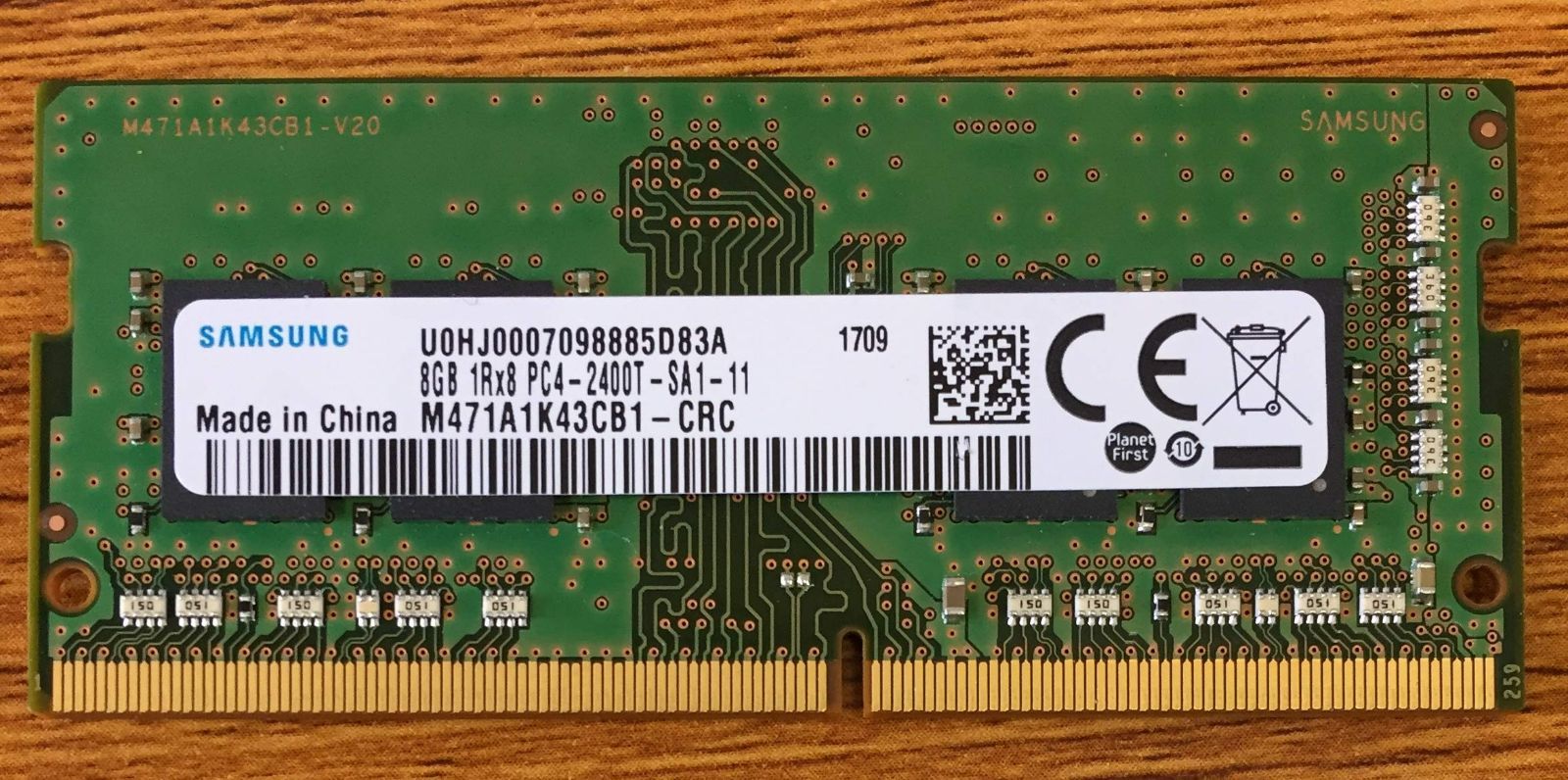 【数量限定】M471A1K43CB1-CRC 1.2V PC4-19200 2400MHz DDR4 8GB ﾉｰﾄ用ﾒﾓﾘ ｻﾑｽﾝ FMS