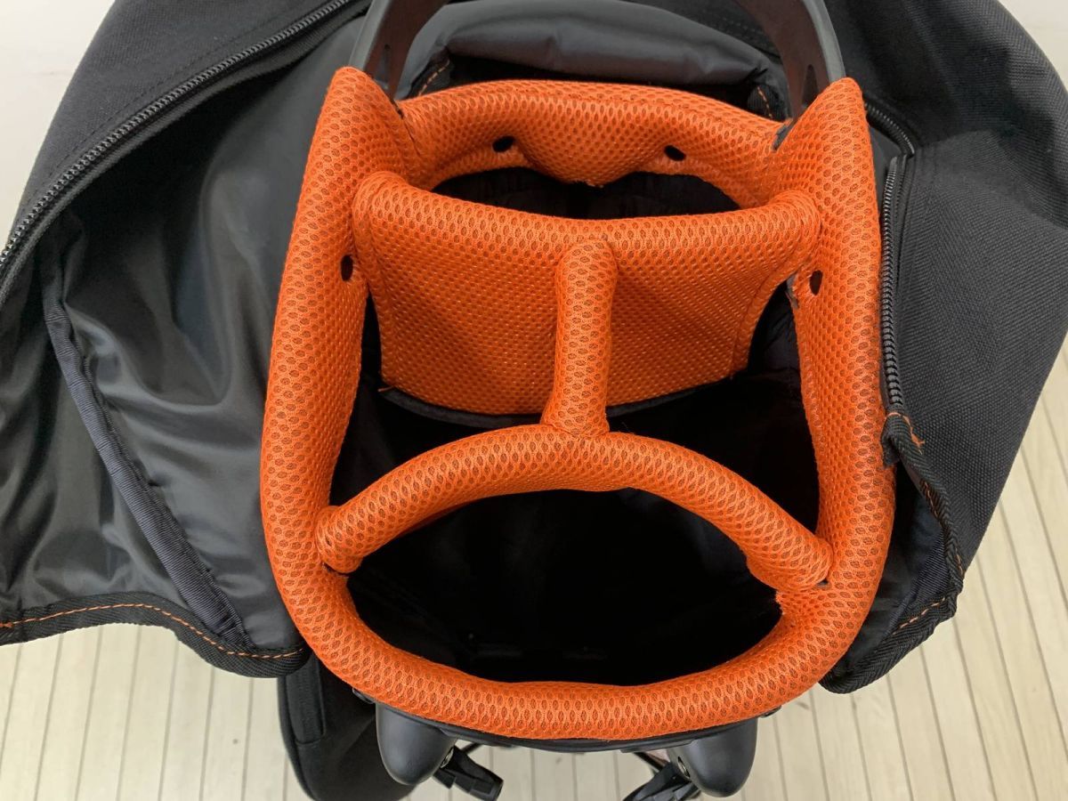スタンド