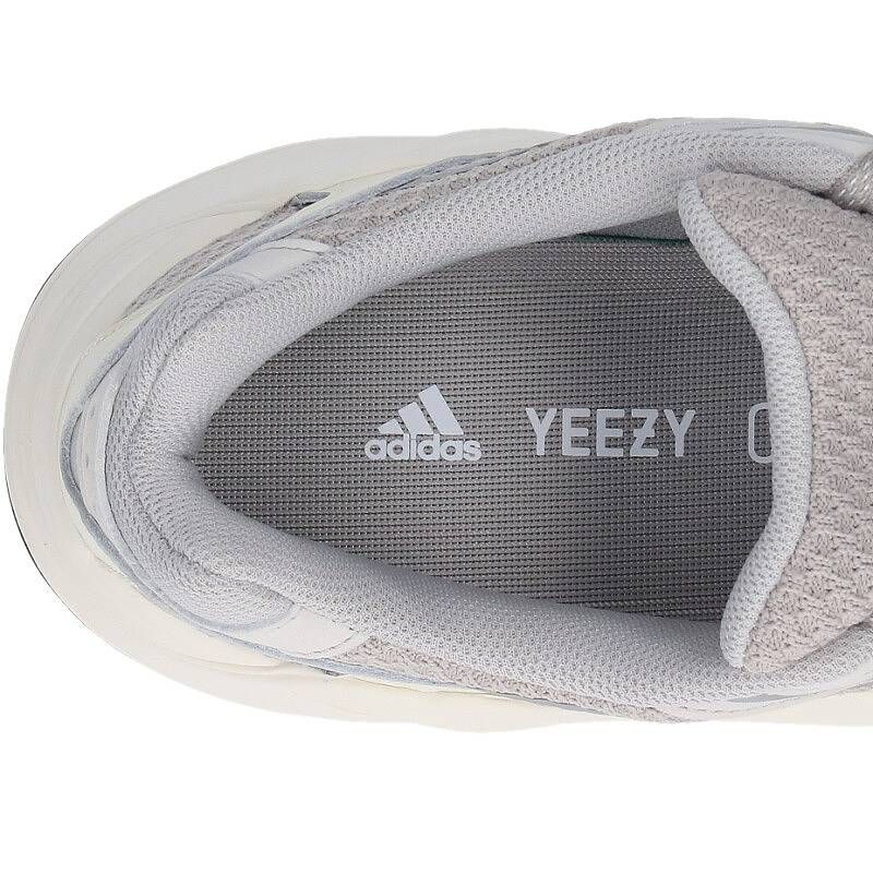 アディダス カニエウエスト YEEZY BOOST 700 V2 Static EF2829