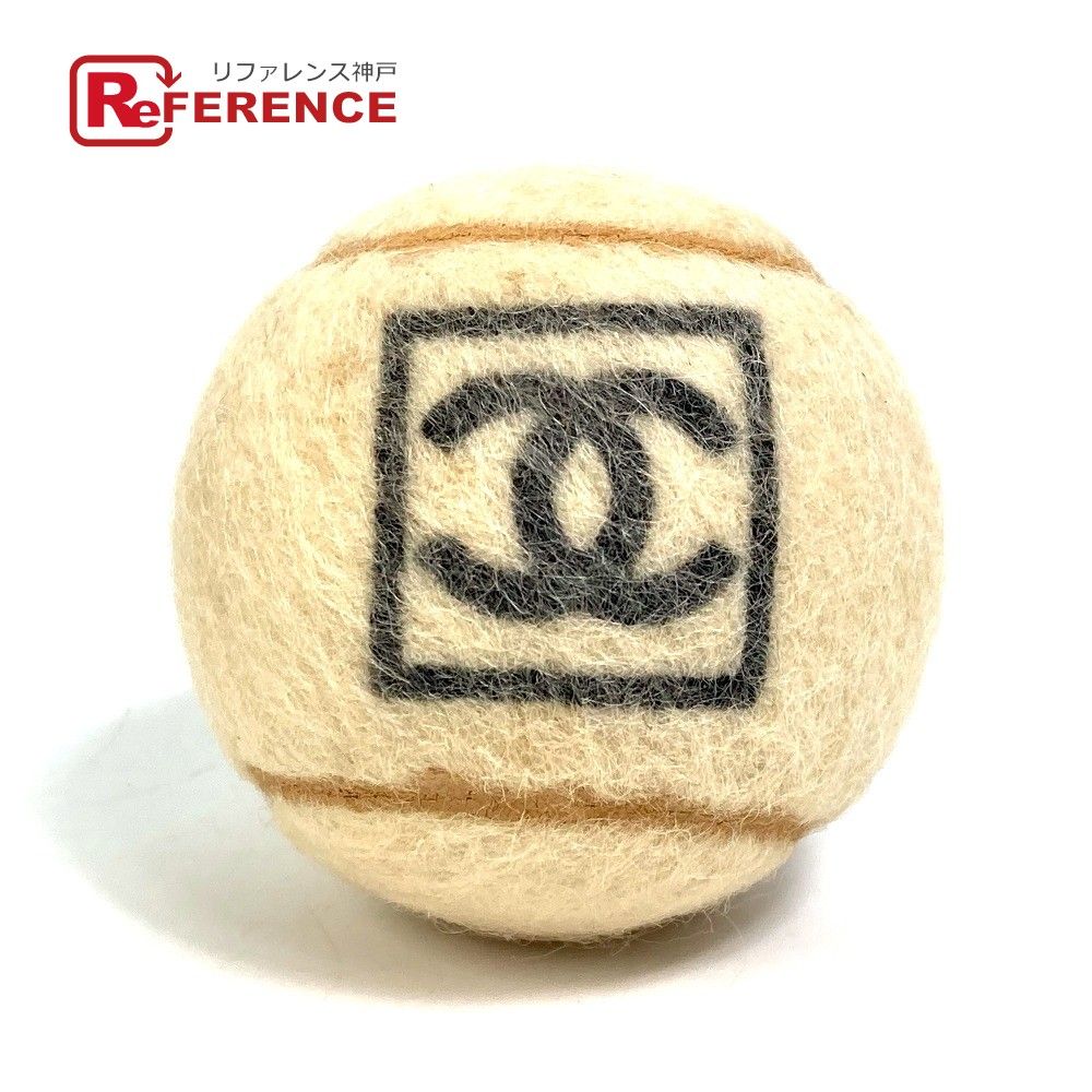 CHANEL ロゴ入り テニスボール