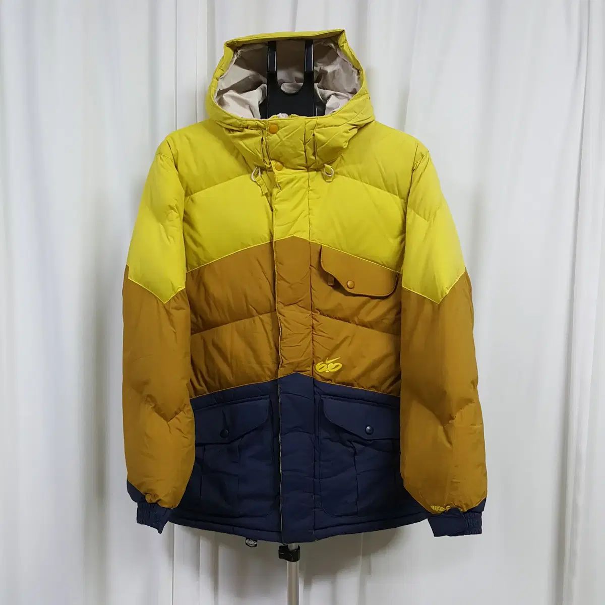 【雷市場（ポンジャン）商品韓国直送】 Nike(ナイキ） 60 周年 グース ダウンジャケット メンズ 100 お勧め