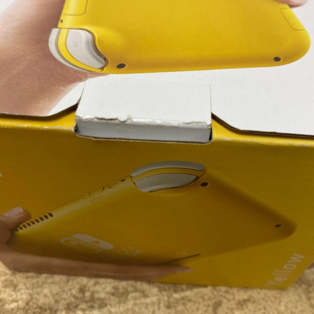 任天堂Switchlite イエロー Switchライト 本体 イエロー 任天堂 Nintendo Switch Lite