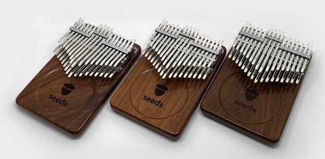 カリンバ　seeds 親指ピアノ　半音付き　34キー　クロマチック カリンバ 親指ピアノ 半音付き seeds 34キー クロマチック - メルカリ