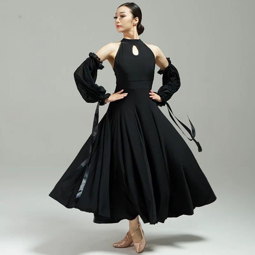 新品未使用 大人気 スタンダード練習着 華やかなデザインでダンス