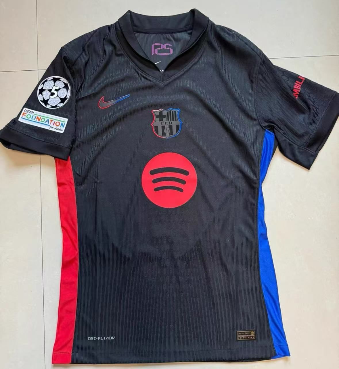 24/25バルセロナアウェイチームユニフォーム11番 ラフィーニャ Amazon