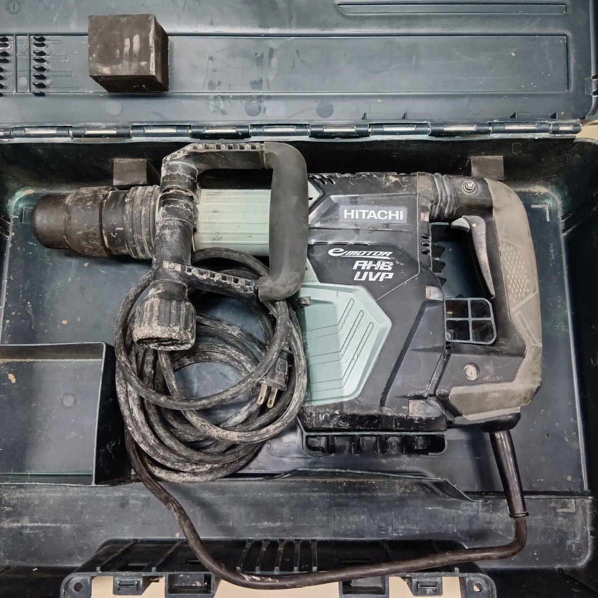 ハンマドリル HITACHI H45MEY グリーン 程度C ケース付 コード式 100v M480044 キズ ヨゴレ有
