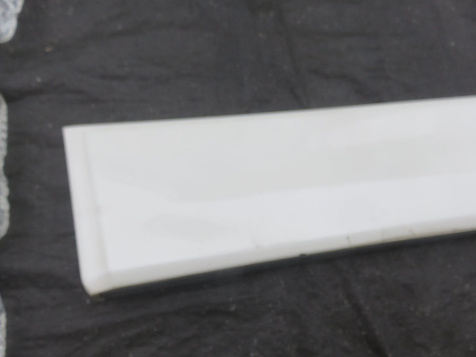 ヴェルファイア共通 小傷