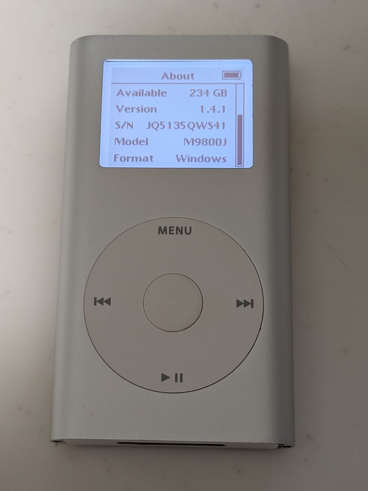 iPod mini 第2世代 M9800J 256GB 新品バッテリー - メルカリ