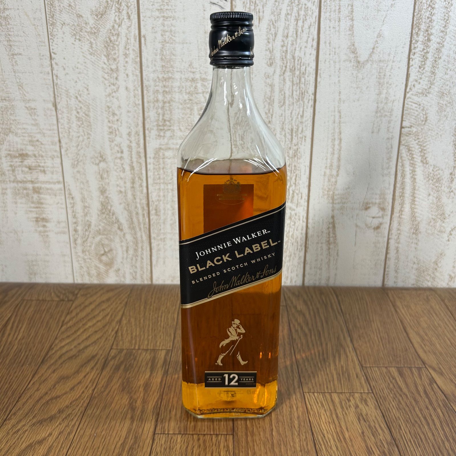 ジョニーウォーカー ブラックラベル スコッチ ウイスキー 珍しい1000ml
