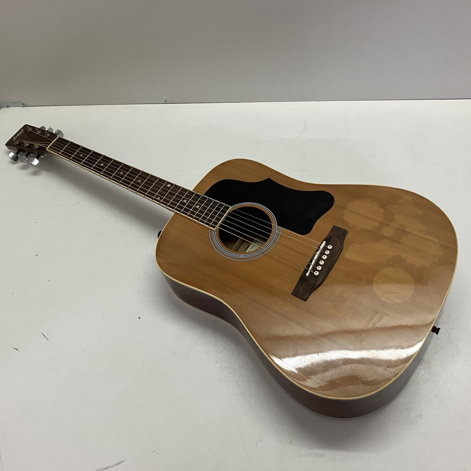 ◆ ジャンク品 ARIA Legend レジェンド ギター エ コギター 弦楽器 本体のみ LJ-15EN 現状品 2.1kg