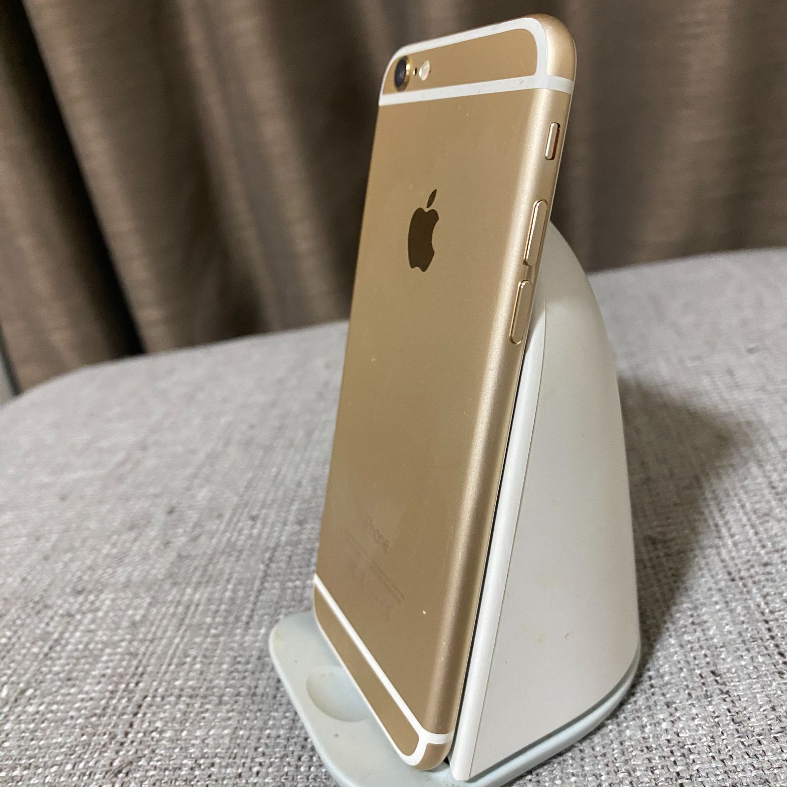 iPhone6 ゴールド 64GB docomo（ドコモ）画面割れ 362 - メルカリ