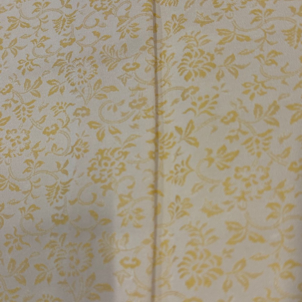 お召【未使用しつけ付】身丈166.5 裄丈68 お召 身丈160cm 裄丈66cm M 単衣 やまと 幾何学 灰色 正絹 美品