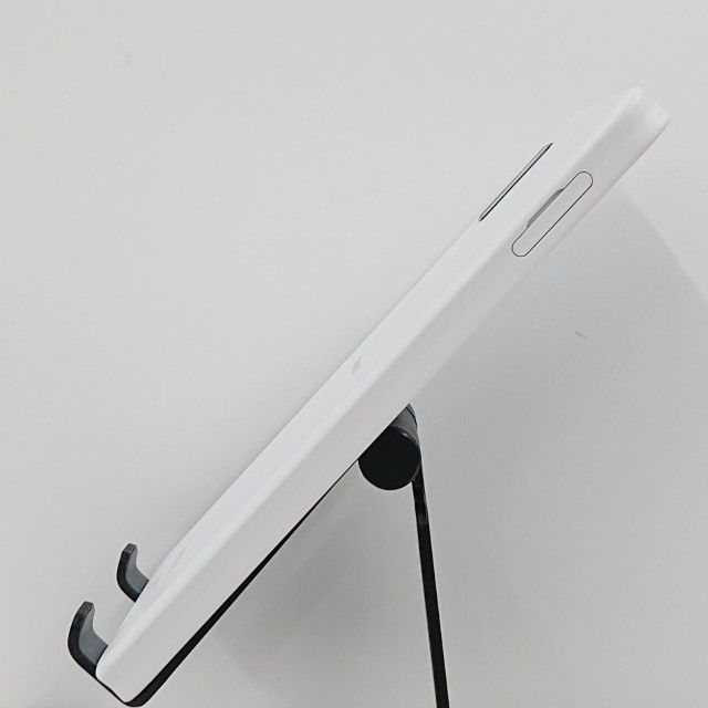AQUOS wish3 SH-53D ドコモ ホワイト 送料無料 本体 c14800