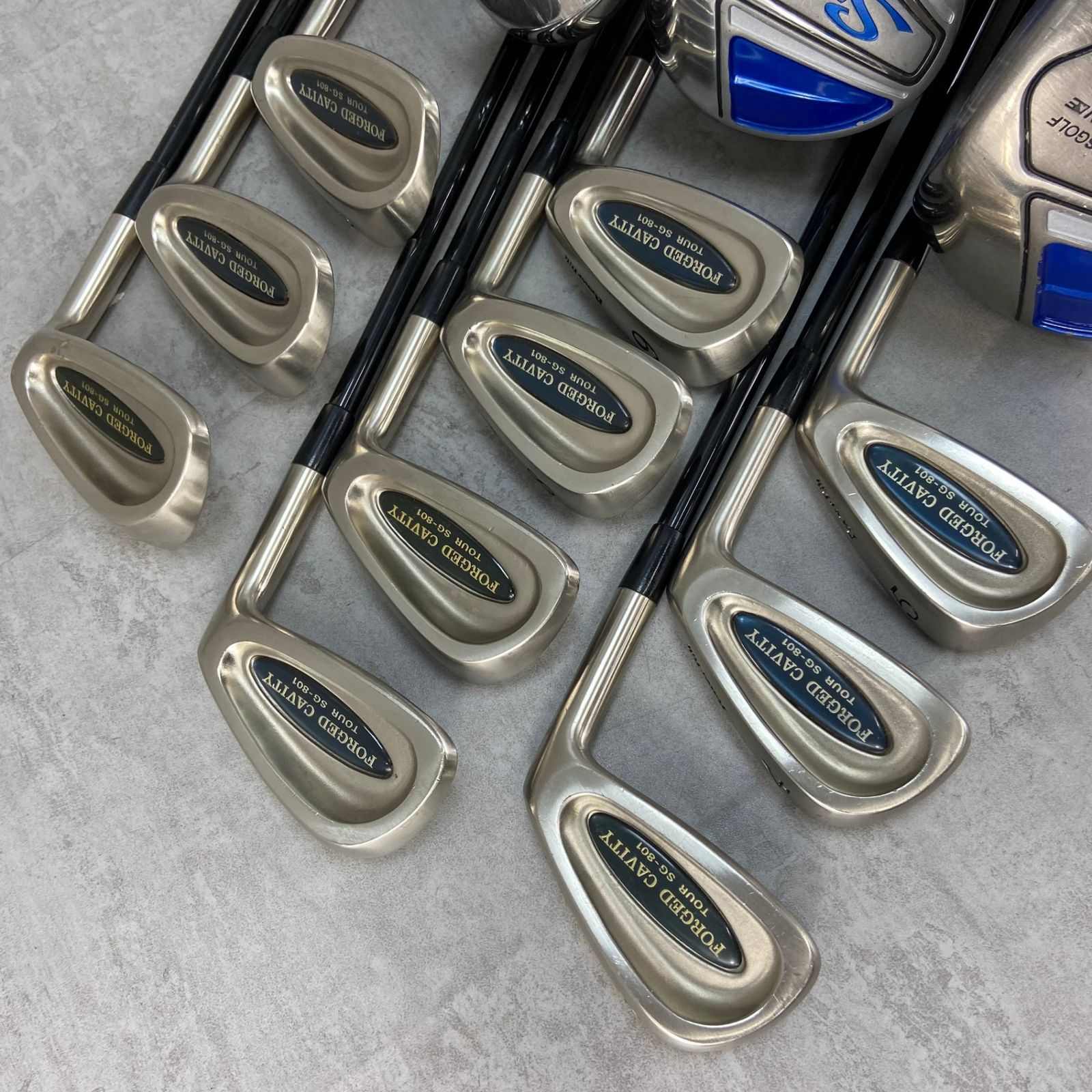 アダムスゴルフ　ダンロップ　メンズゴルフ14本セット　カーボン　右利き用　入門用 アダムスゴルフ ダンロップ メンズゴルフ14本セット カーボン 右