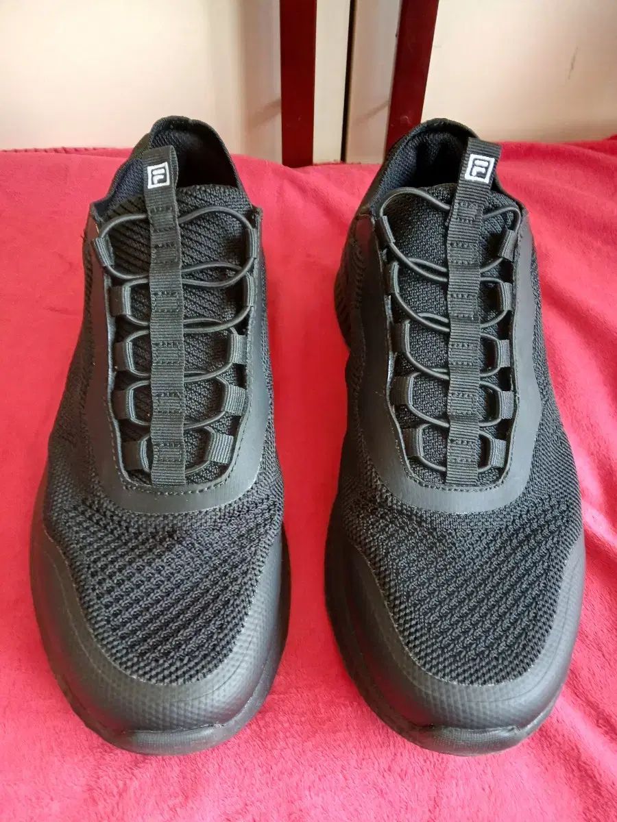 FILA フィラ スニーカー 260