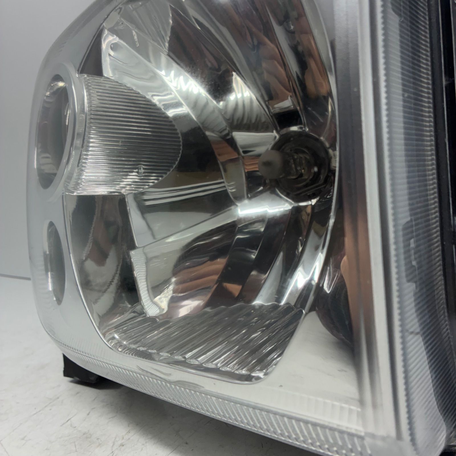 ヘッドライト ランプ