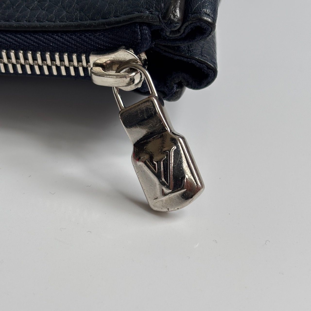 極美品◎ LOUIS VUITTON ルイヴィトン トリヨン ポシェット