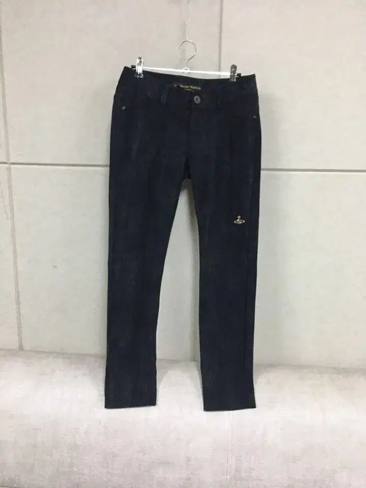 Vivienne Westwood ヴィヴィアン ウエストウッド 黒 スリムフィット ストレッチパンツ