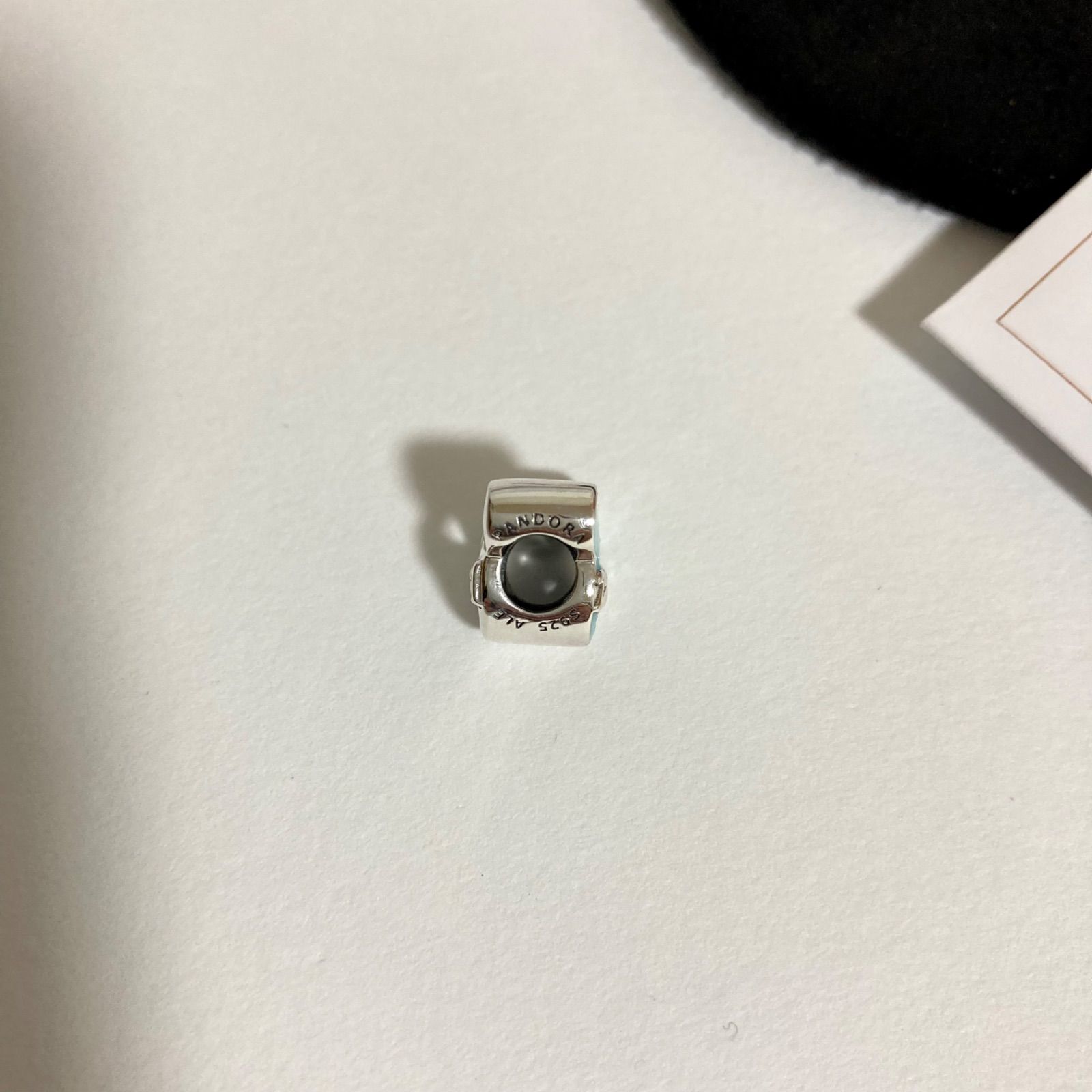 メルカリshops Pandora ディズニー 海外パーク限定 チャーム 21 パンドラ メルカリshops Pandora ディズニー 海外パーク限定 チャーム 21 パンドラ