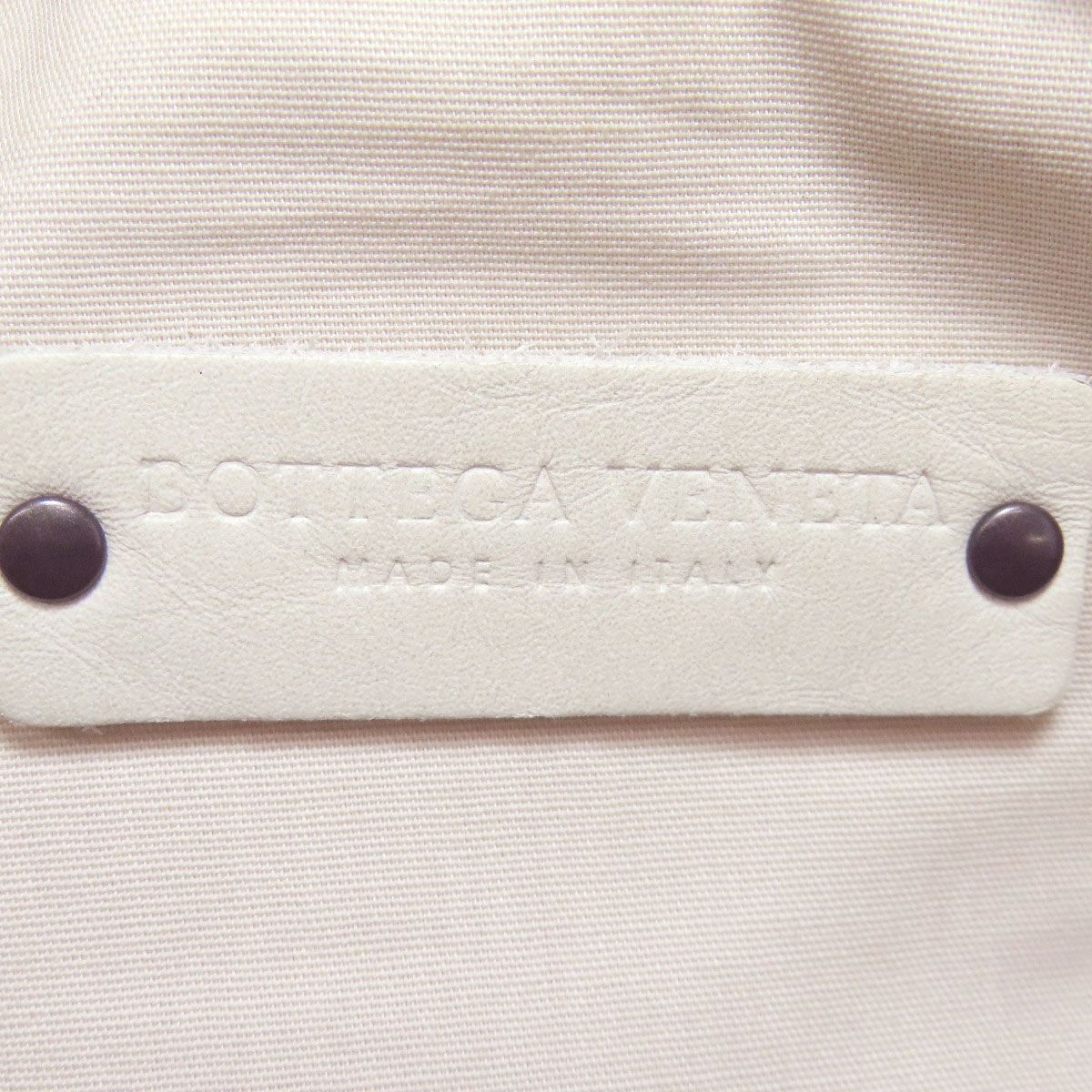 イントレチャート