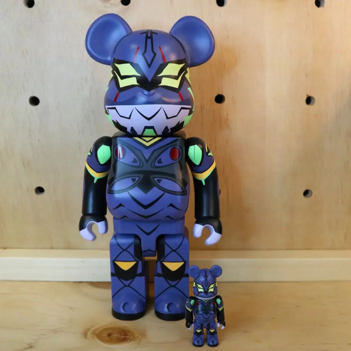 BE@RBRICK(ベアブリック) エヴァンゲリオン 13 - メルカリ