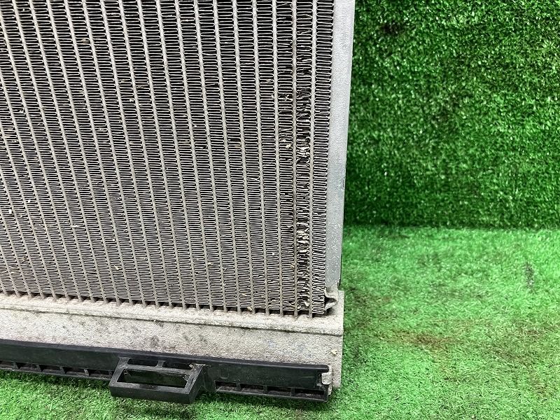 タント LA610S ラジエーター カスタムRS SA 4WD T.RAD 01304 16400-B2360 W24