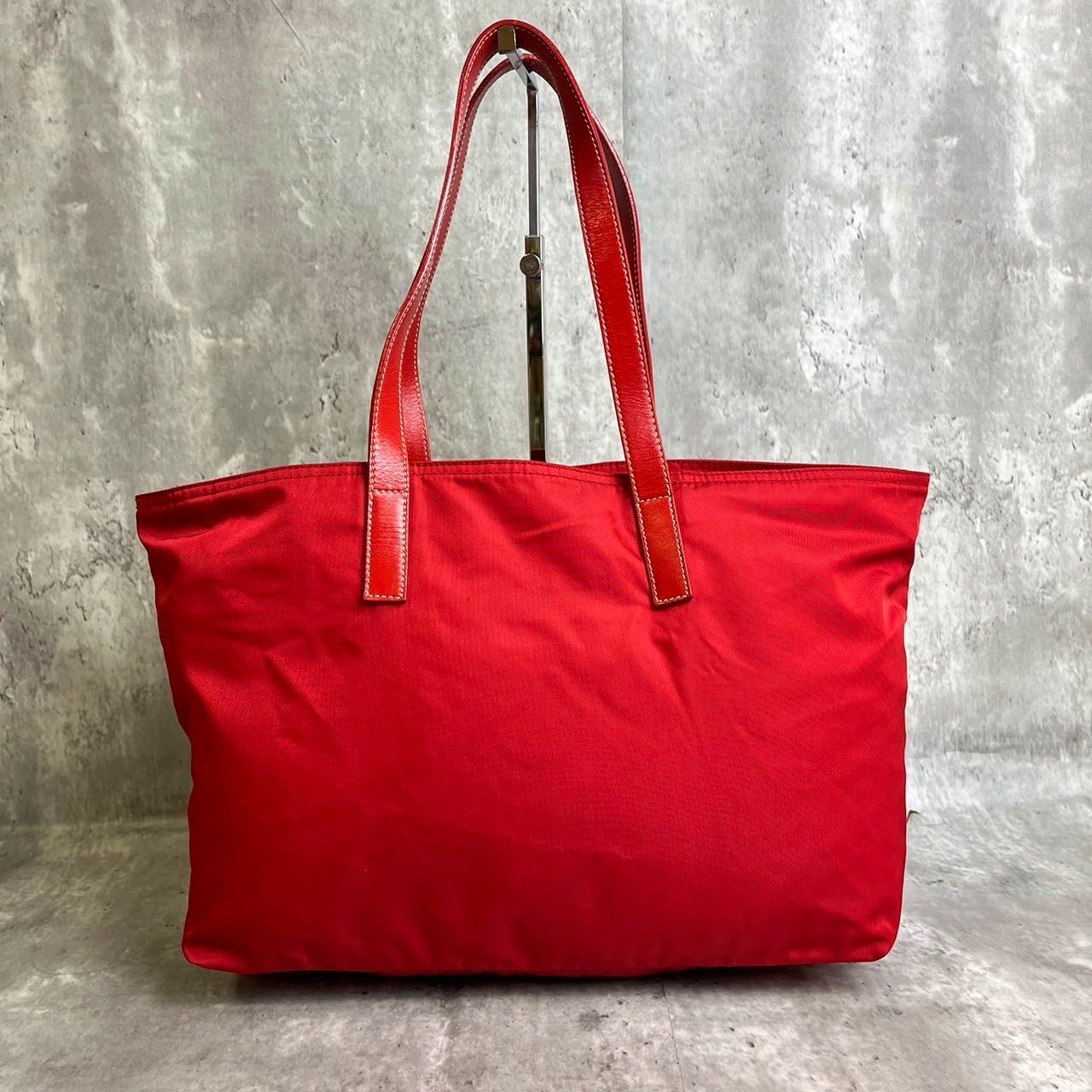 ✨良品✨ PRADA プラダ トートバッグ ハンドバッグ 三角ロゴ 