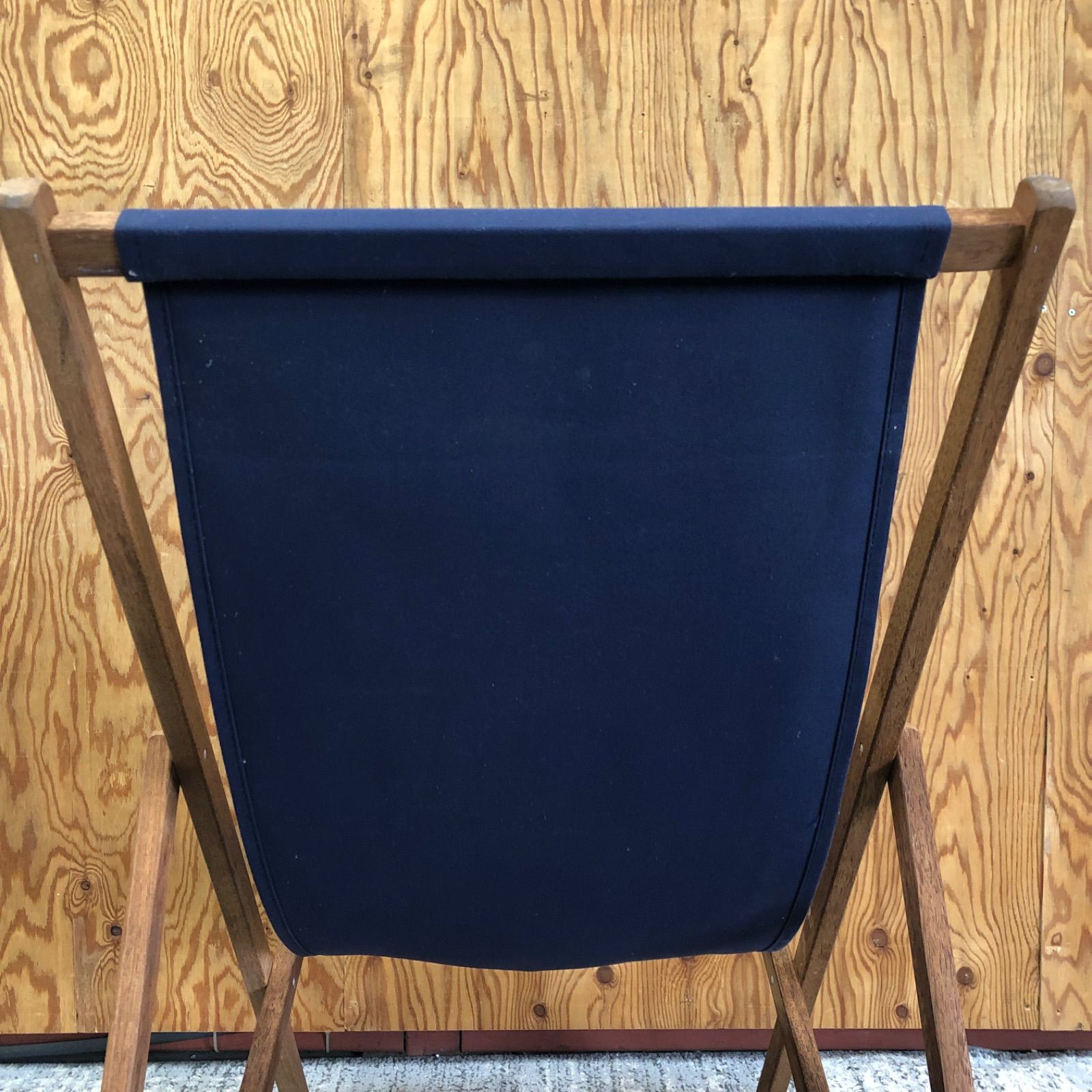 新商品続々。 げ交渉 SOUTH WESTERN MFG ビーチチェア デッキチェア 折りたたみ式 ネイビー 木枠 直接 横浜市保土ヶ谷区