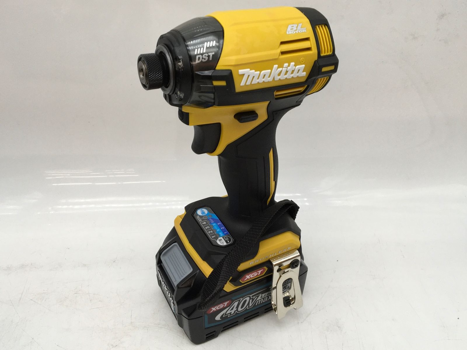 マキタ インパクトドライバー 40V TD002GDXFY フレッシュイエロー