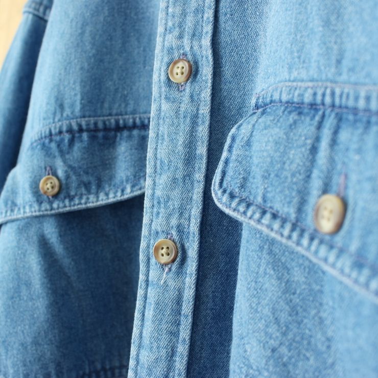 長袖デニムシャツ