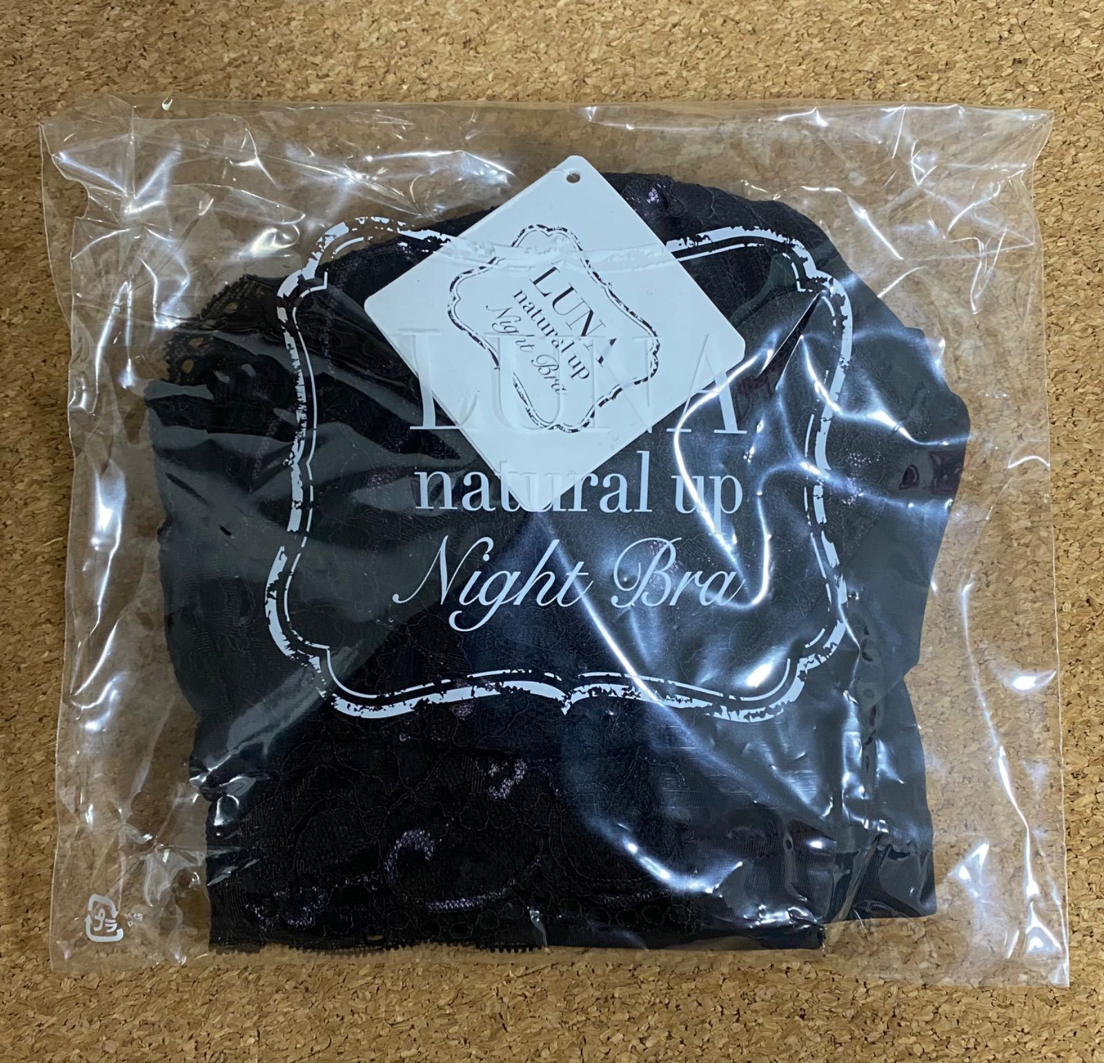 LUNA ルーナ ナチュラルアップナイトブラ