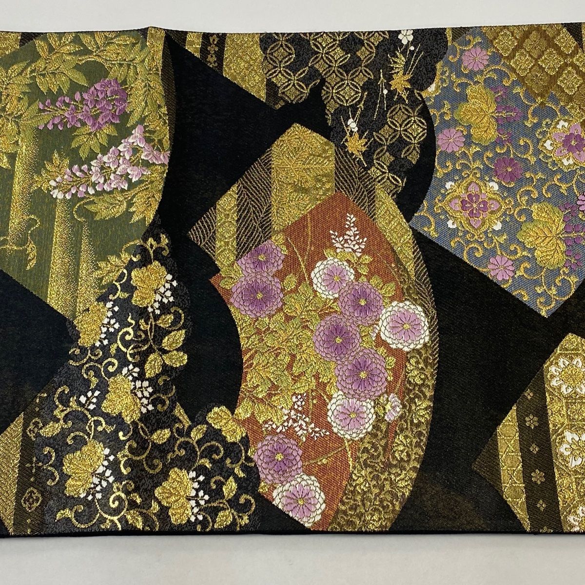 袋帯 美品 逸品 じゅらく 落款 扇面 草花 金糸 箔 黒 お太鼓柄