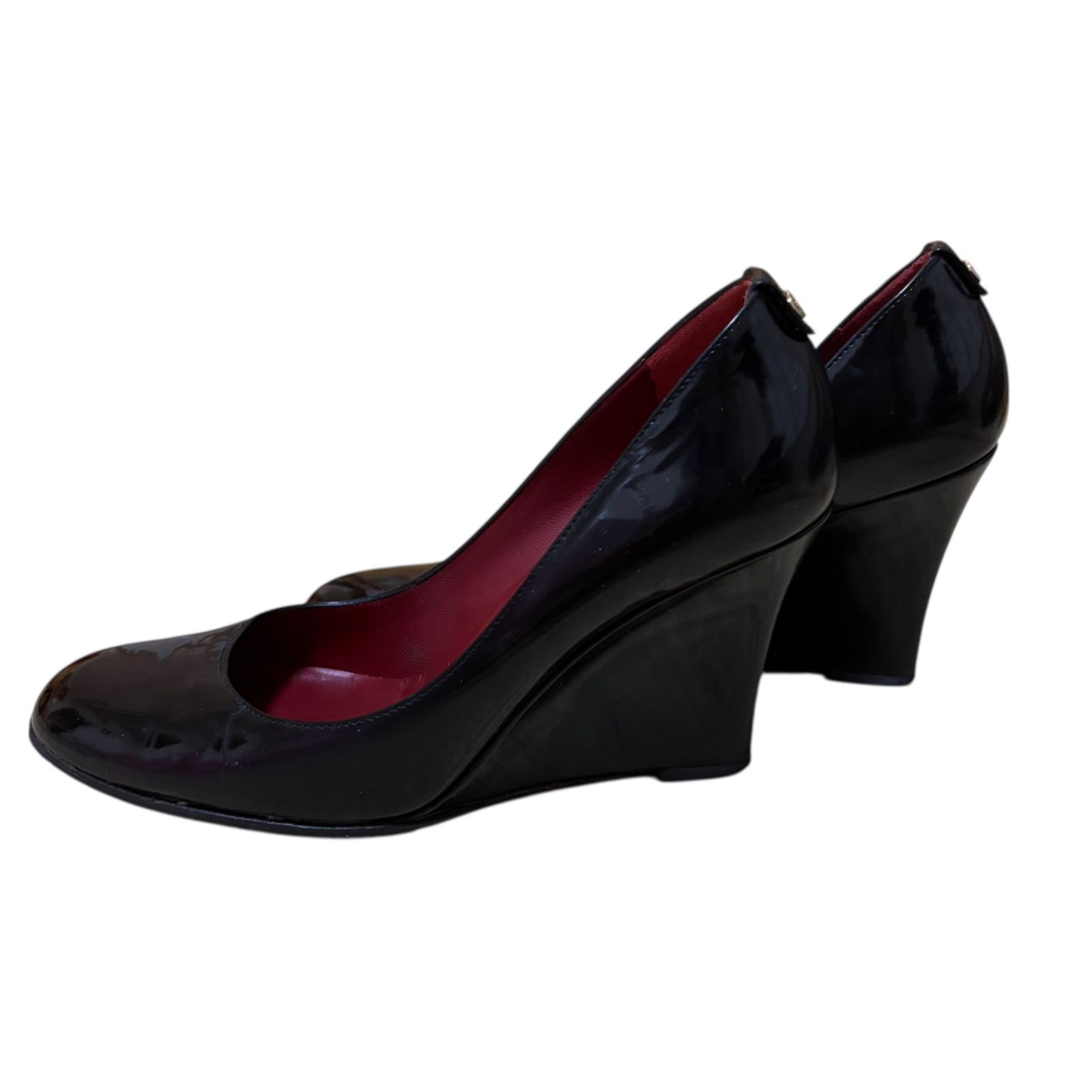 Z1565 GUCCI グッチ エナメル パンプス ブラック Made in Italy GGロゴ