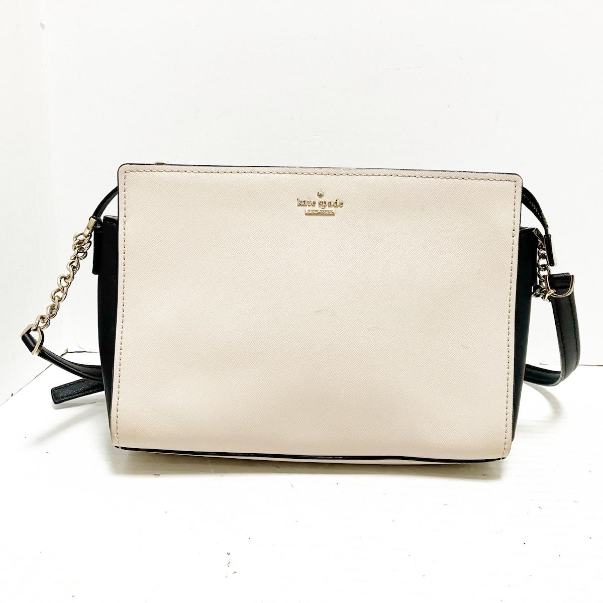 Kate spade(ケイトスペード) ショルダーバッグ - PXRU8294 ベージュ×黒