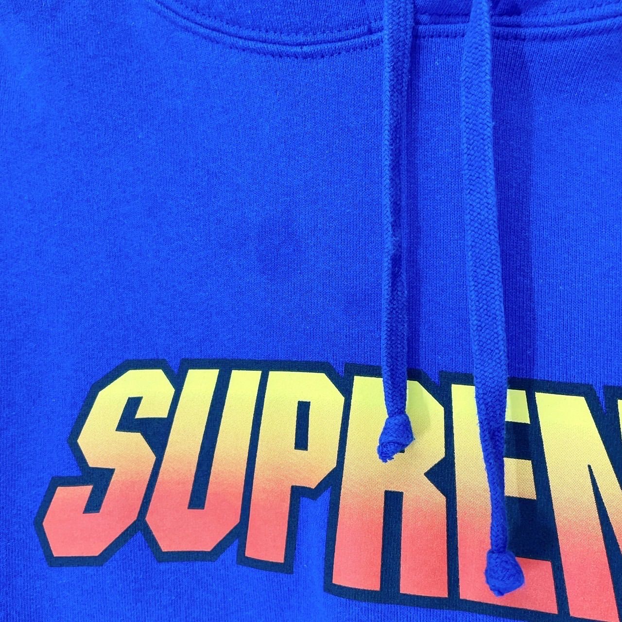 シュプリーム Supreme Gradient Hooded Sweatshirt シュプリーム Supreme Gradient Hooded Sweatshirt