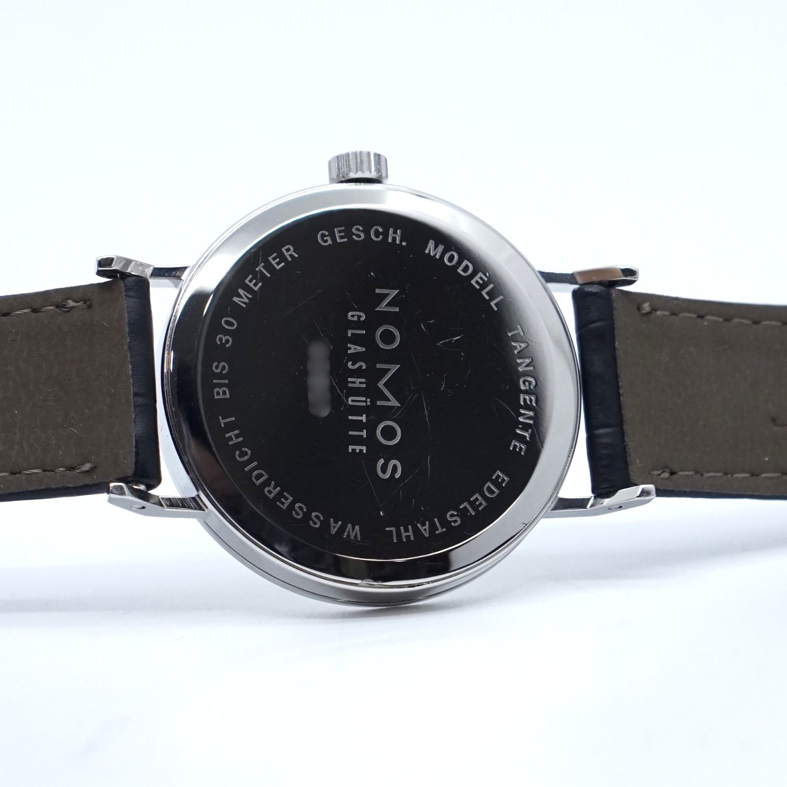 NOMOS TANGENTE