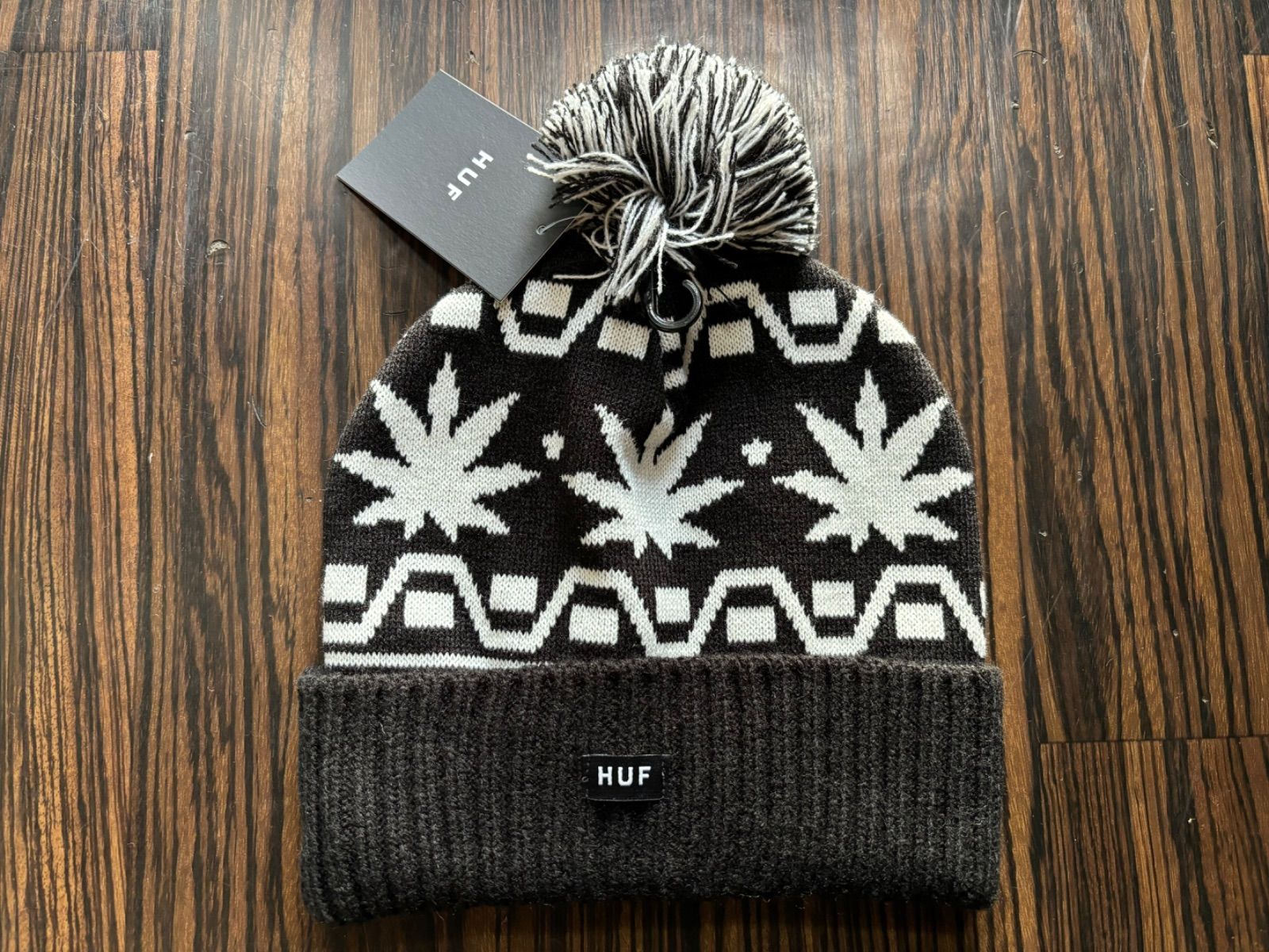 未使用】ヘレンカミスキー ニット帽 Moss カシミヤ 100% ボンボン