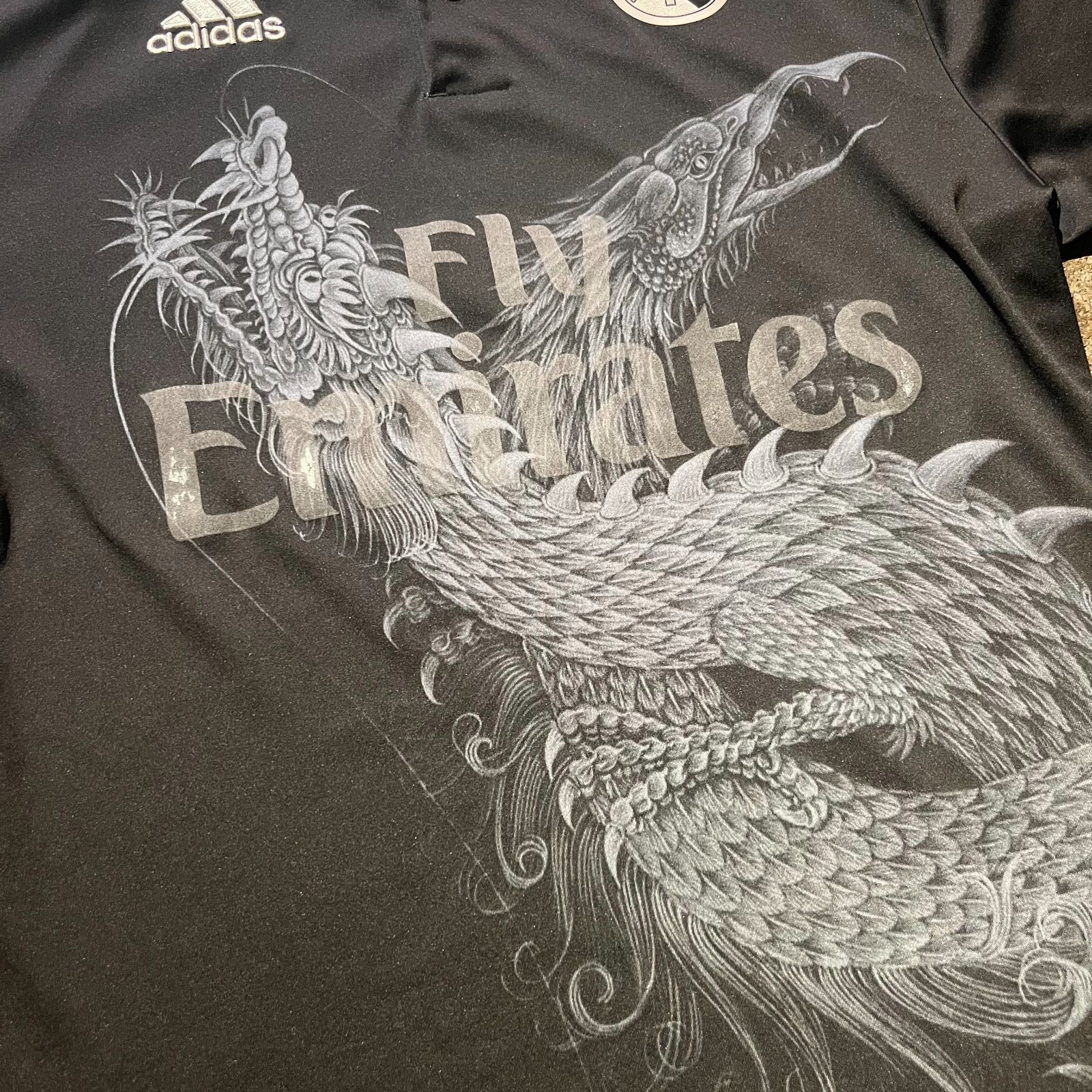 ヨウジヤマモト×Real Madrid レプリカユニフォーム XNMottbFU1Ww.jpg?width=768