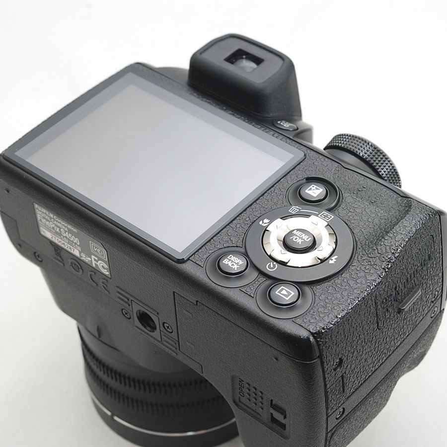 富士フイルム FUJIFILM FinePix S4500 1400万画素 30倍ズームレンズ