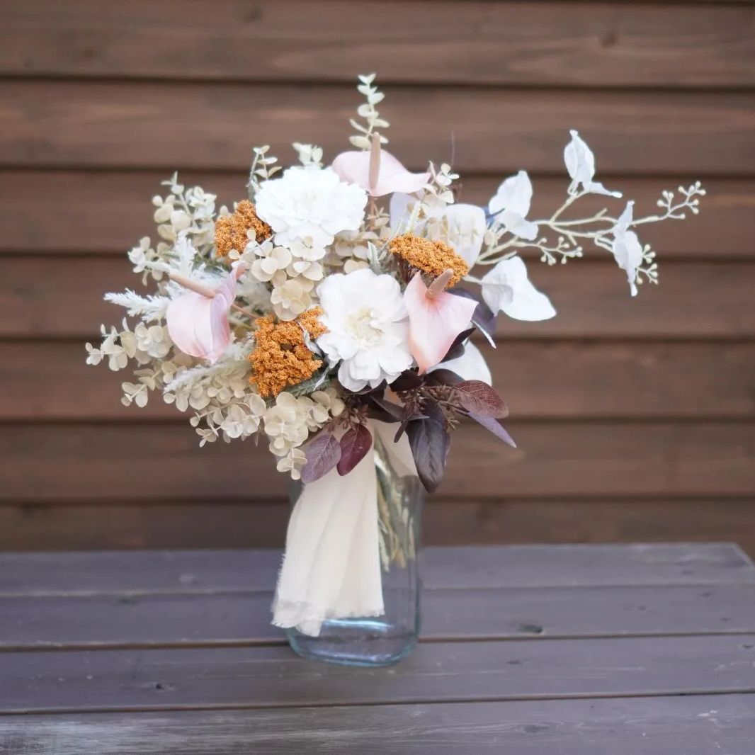 ✿アンティークアイボリー　ピオニーのブーケ （造花）新品　未使用品 ✿アンティークアイボリー ピオニーのブーケ （造花）新品 未使用品