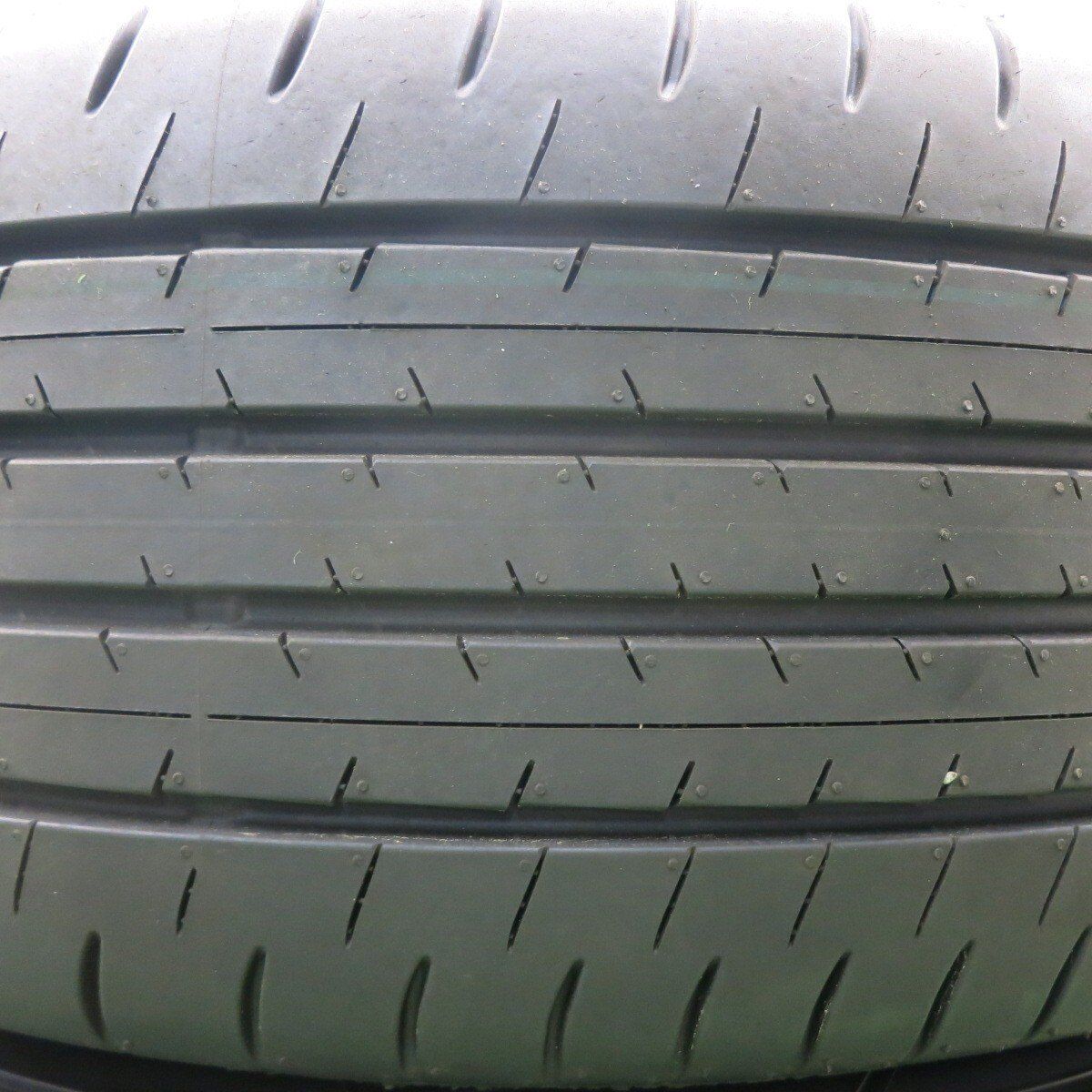 新車外し！24年☆トヨタ 30系 クラウン セダン 純正 235/55R19