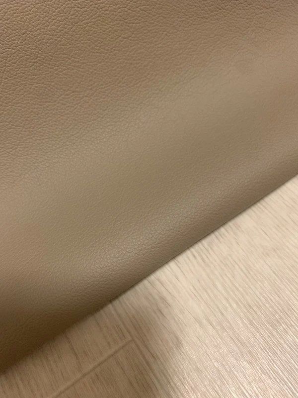 サンドベージュ 238ds クロム革 牛革 イタリア レザー 弱シュリンク加工 はぎれ 一枚革 レザークラフト 革 皮 本革 diy 生地 材料