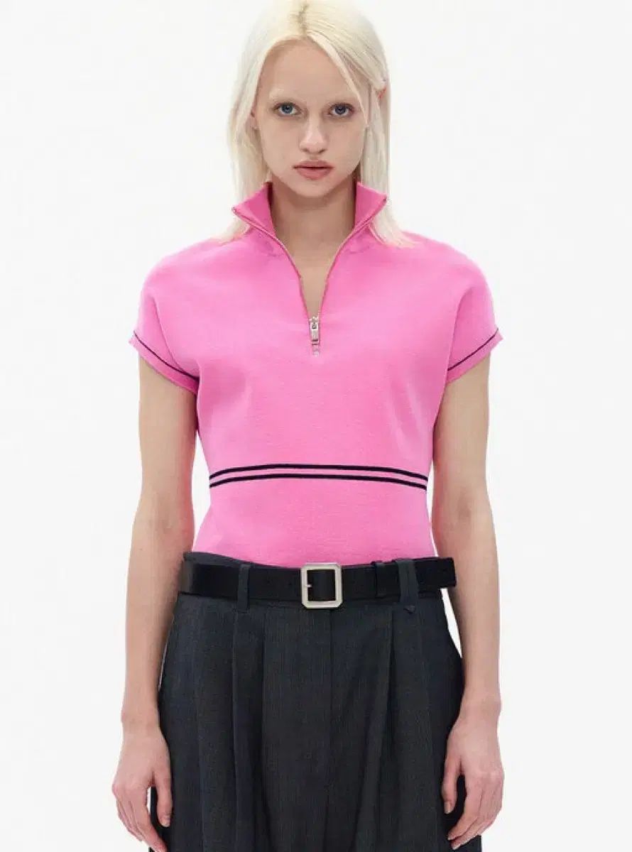 The Open Product ザオープンプロダクト HALF ZIP HIGH NECK KNIT TOP