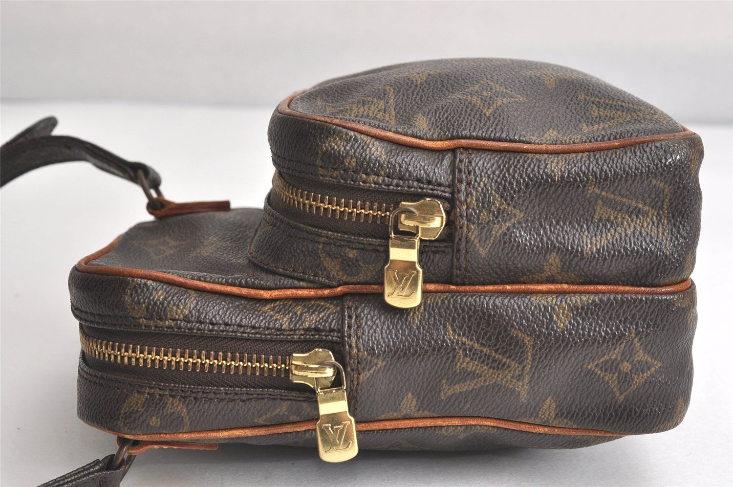 LOUIS VUITTON ルイヴィトン モノグラム ミニ アマゾン ショルダークロスバッグ M45238 LV 2766N DECORATOM_COM_BR